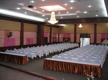 Tanya Resort Chiang Rai Buitenkant foto